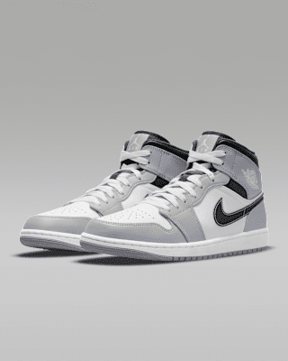 Air Jordan 1 Mid Men's Shoes. Nike BG